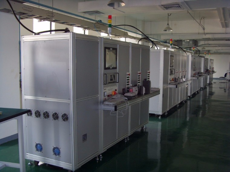 解決客戶工業(yè)鋁型框架材定制的燃眉之急，質(zhì)、量、快！